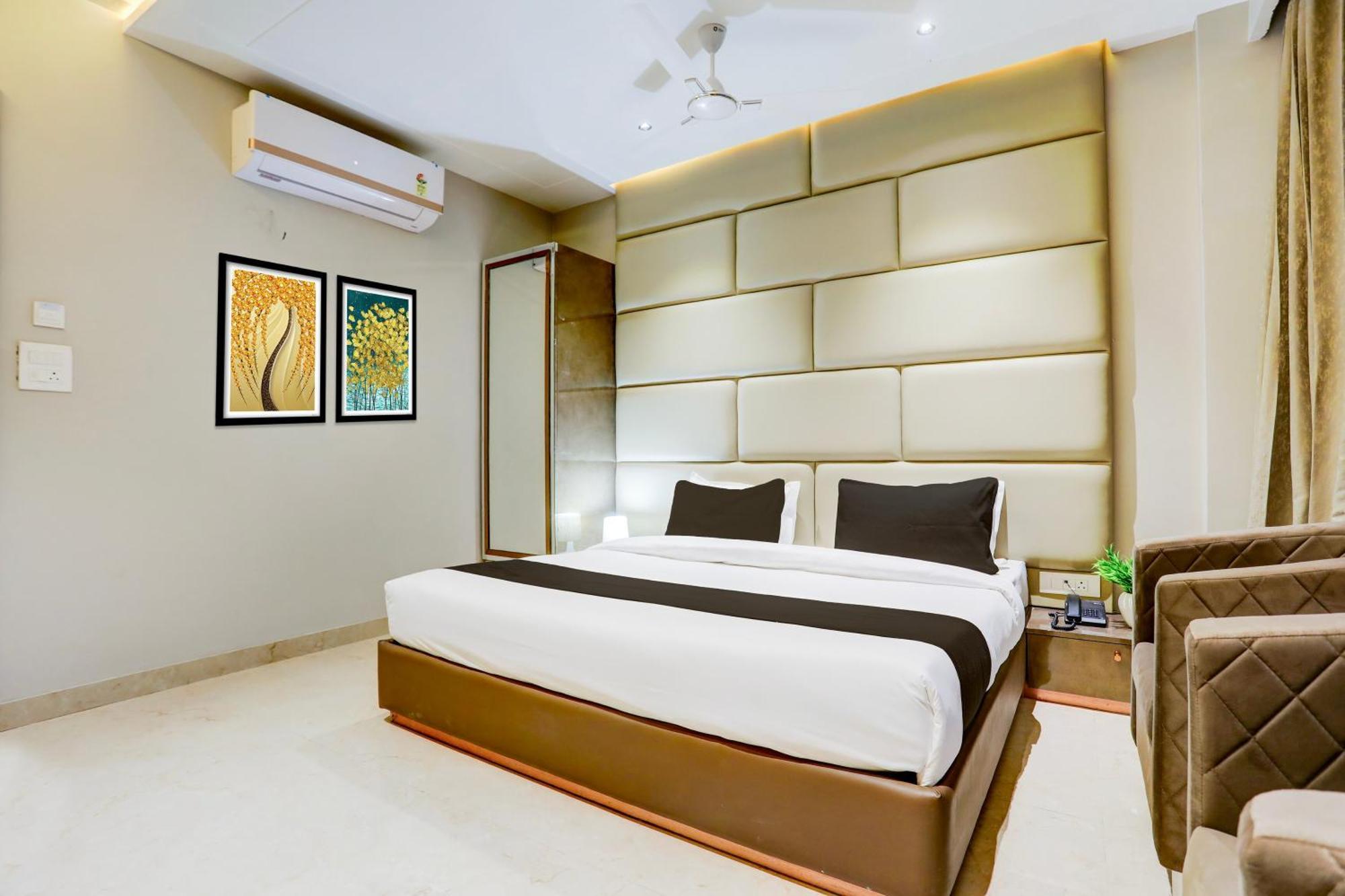 מלון גוואליור Super Collection O Belgacihia Near Kolkata Railway Station מראה חיצוני תמונה